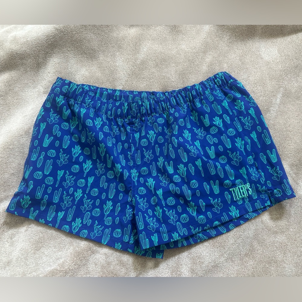 TYLER’S Racer Shorts – Men’s Size Small